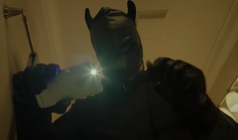 Into the Dark: Midnight Kiss (2019) | Cast, Episode | And Everything You Need to Know