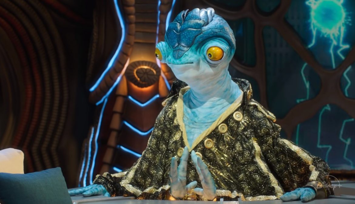 Earth to Ned TV Series (2020)