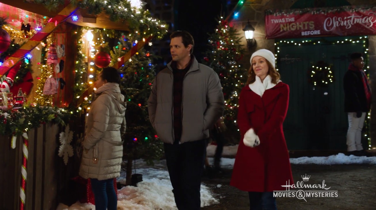 Swept Up by Christmas (2020) Cast, Release Date, Plot, Trailer Swept Up by Christmas (2020) Cast, Release Date, Plot, Trailer